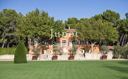 Domaine à Maussane-les-Alpilles, Provence-Alpes-Côte d'Azur, France 1
