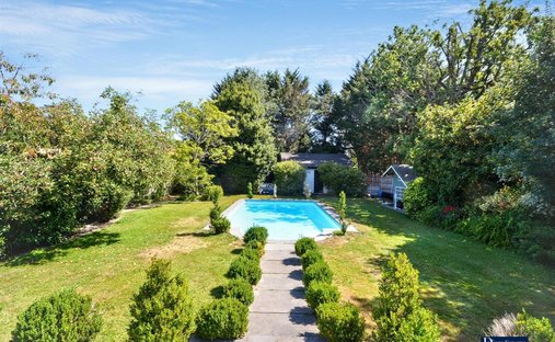 House in Ardleigh Green, Romford, England 1