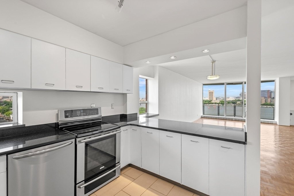 House in Boston, Massachusetts, United States 3 - 18530287