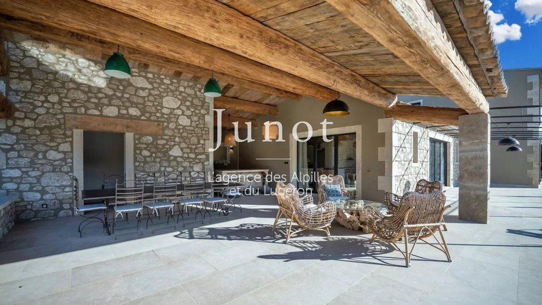Country House in Maussane-les-Alpilles, Provence-Alpes-Côte d'Azur, France 3 - 14332913