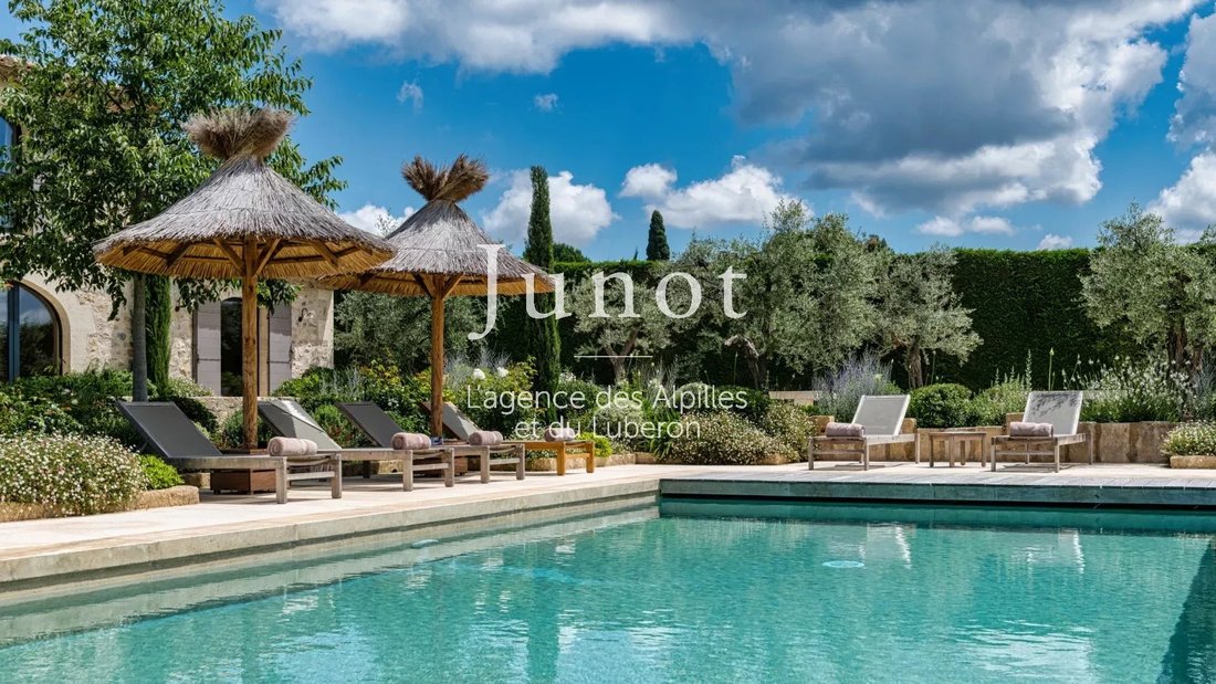 Country House in Maussane-les-Alpilles, Provence-Alpes-Côte d'Azur, France 2 - 13688823