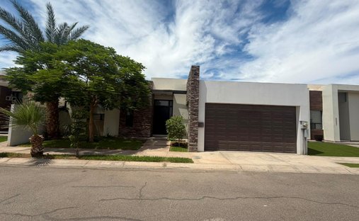 House in Residencial Veredas del Sol, Baja California, Mexico 1