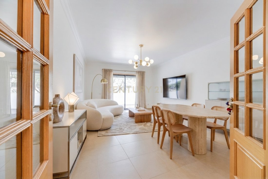 Apartment in Odivelas, Lisbon, Portugal 1 - 18529286