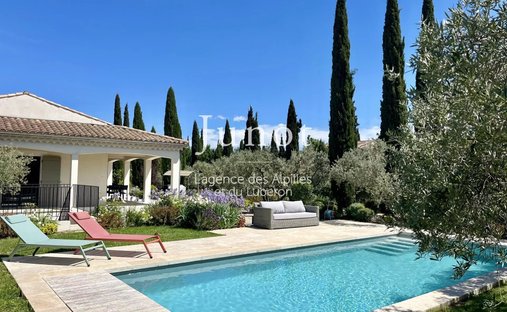 Villa in Eygalières, Provence-Alpes-Côte d'Azur, France 1