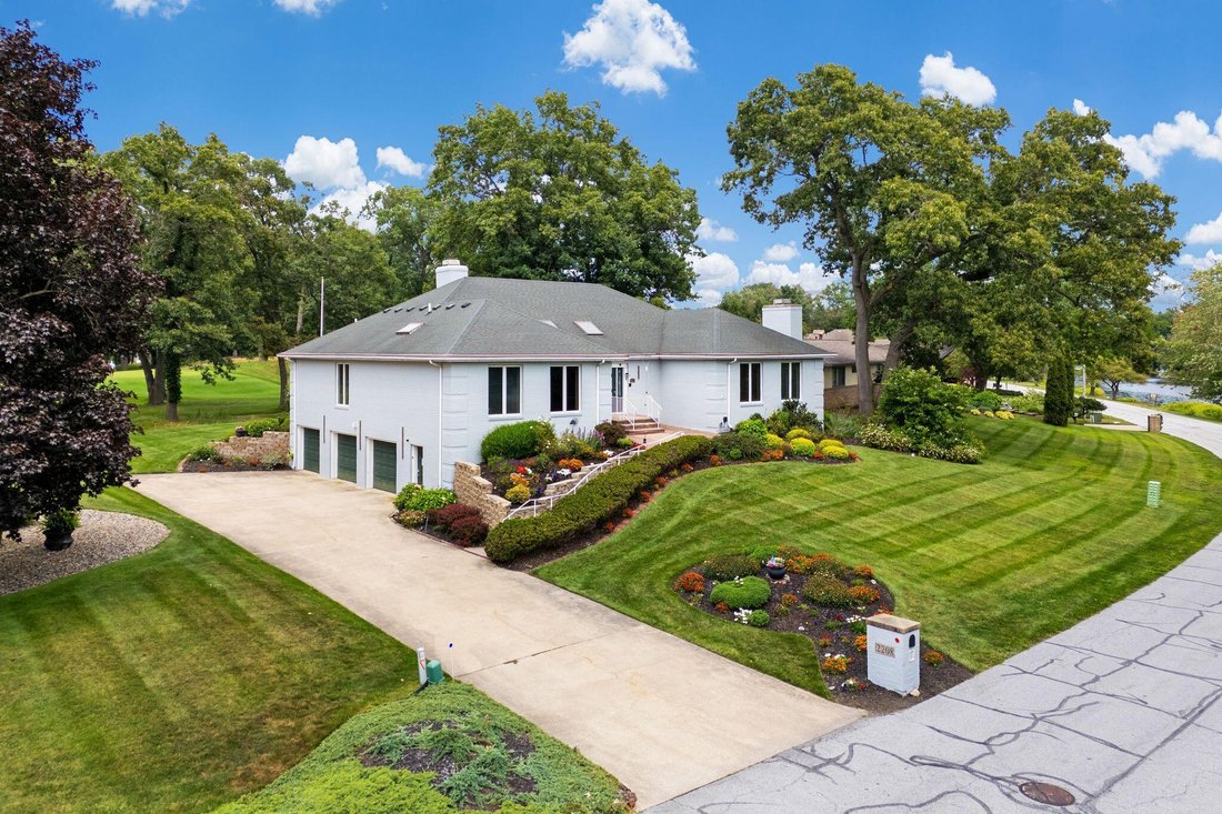 House in Beverly Shores, Indiana, United States 3 - 18526058