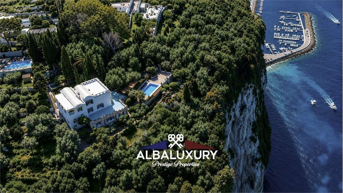 Villa in Capri, Campania, Italy 1 - 17758237