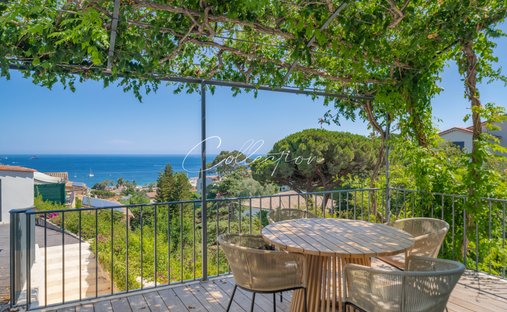 Villa in Gabelle-Courcettes-Les Clos, Vallauris, France 1