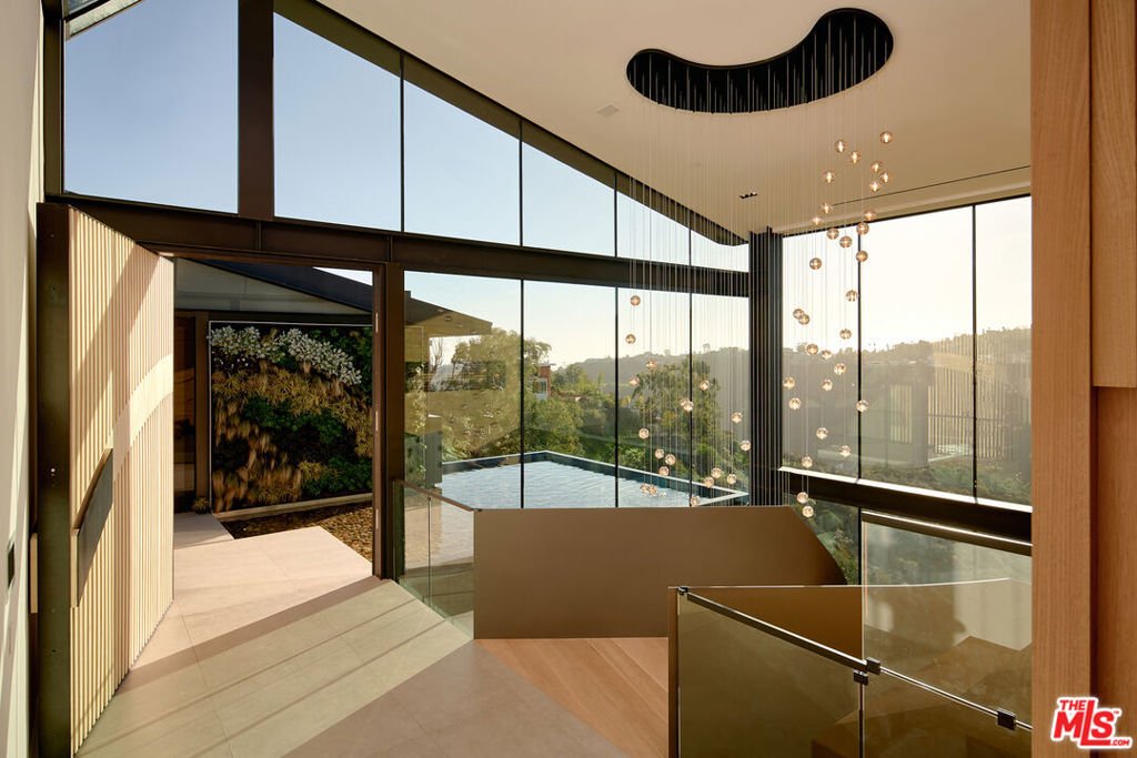 House in Los Angeles, California, United States 4 - 18528620