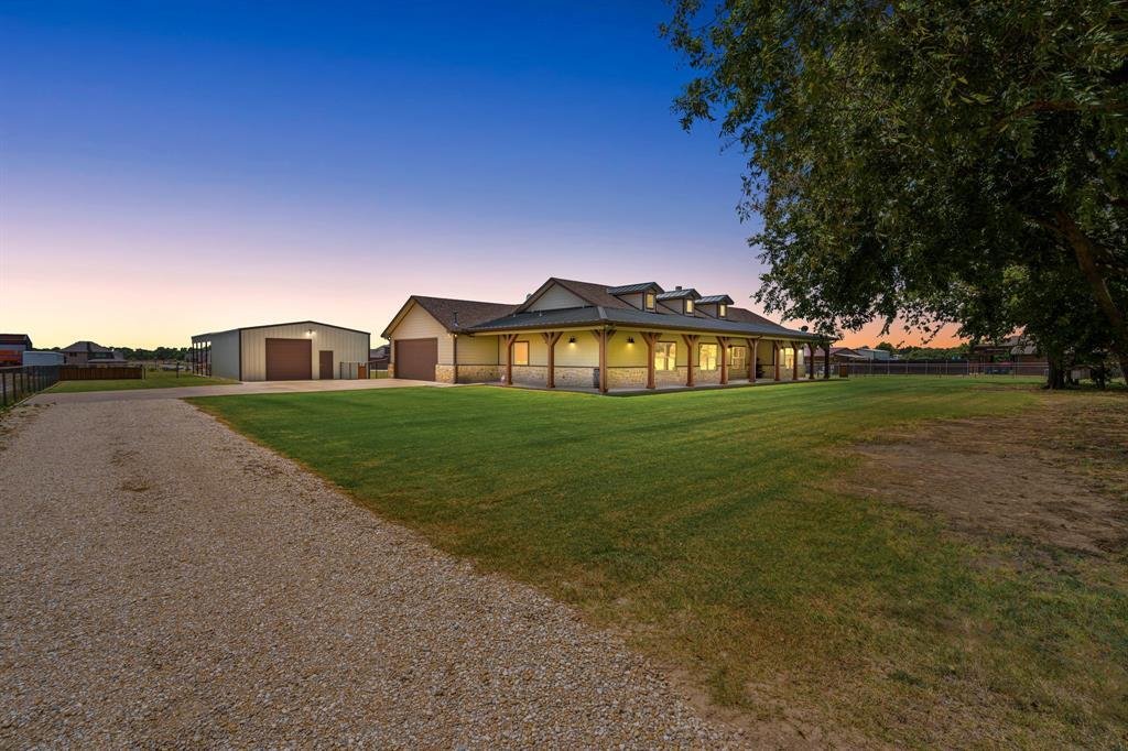 House in Sanger, Texas, United States 1 - 18527818