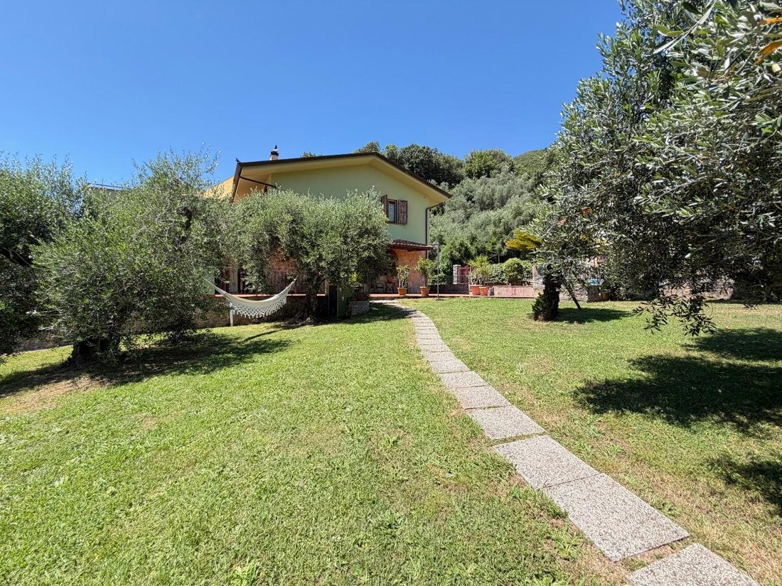 Villa in San Macario In Piano, Lucca, Tuscany 4 - 18526036