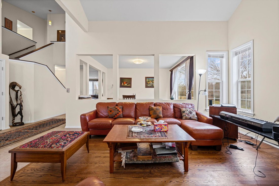 House in Buffalo Grove, Illinois, United States 5 - 18528999