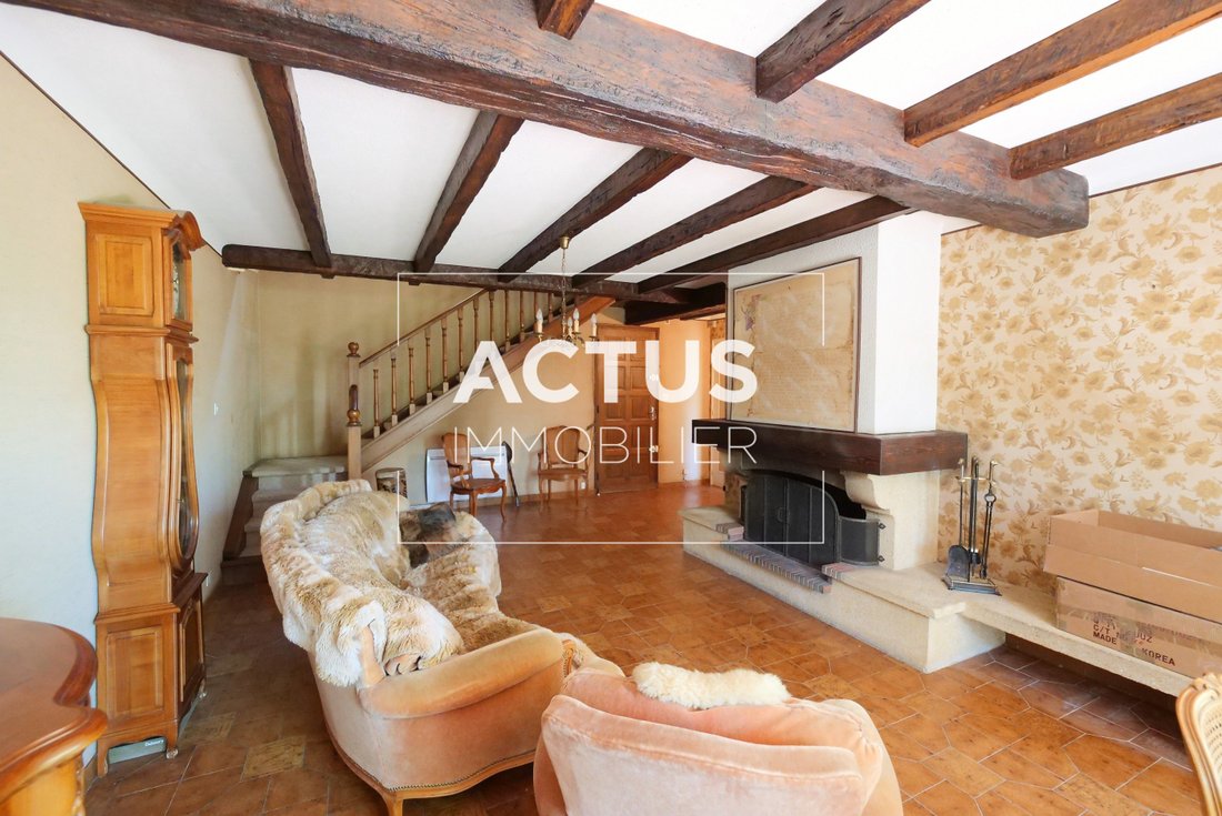House in La Valentine-Les Hautes Viougues, Salon-de-Provence, France 3 - 18529510