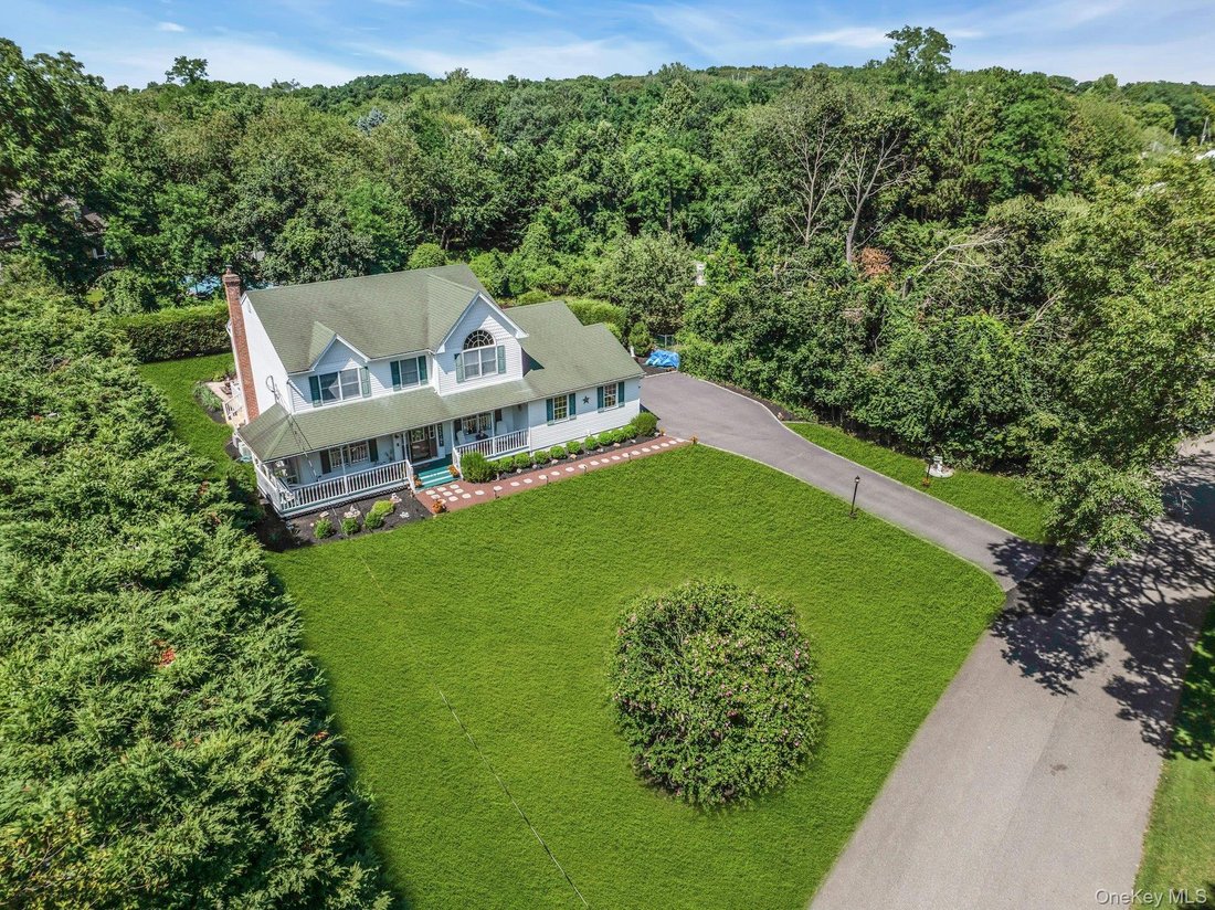 House in New Suffolk, New York, United States 2 - 18529517