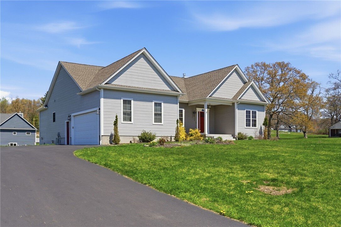 House in Johnston, Rhode Island, United States 2 - 18528475