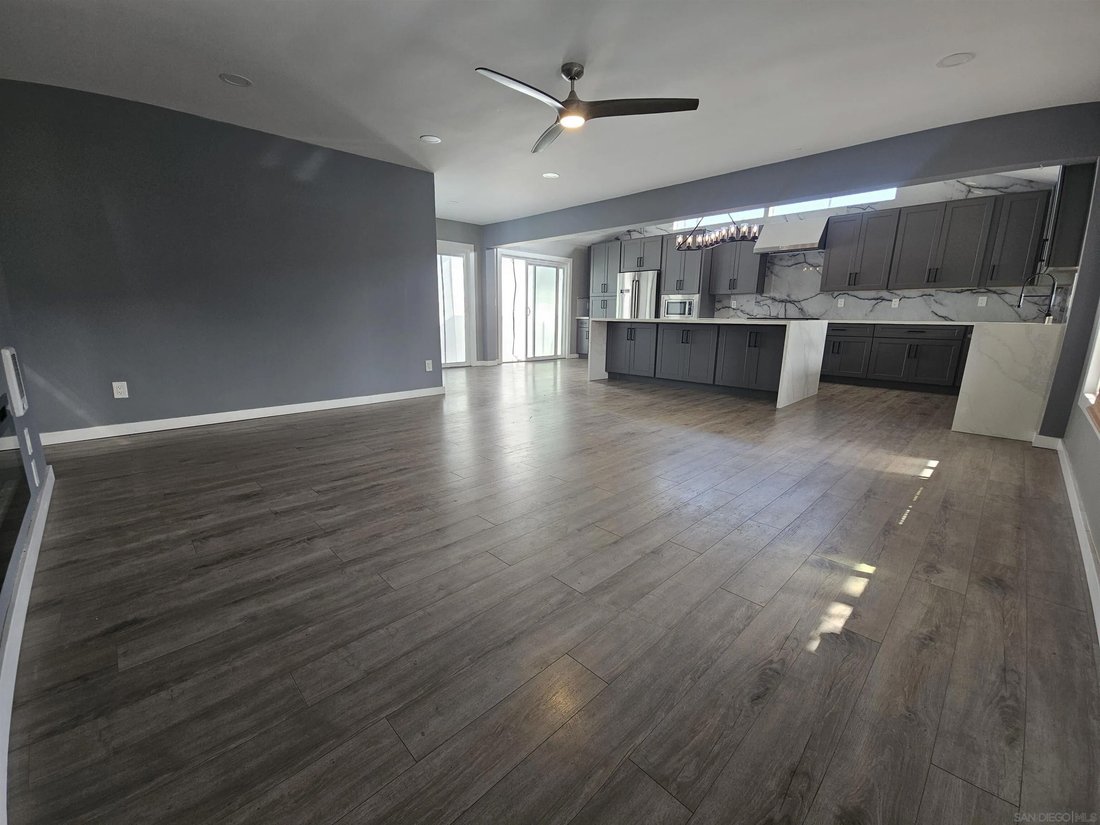 House in Chula Vista, California, United States 3 - 18513102