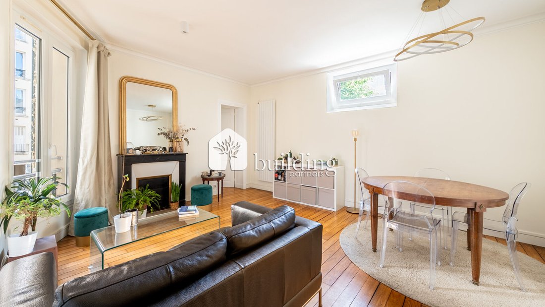Apartment in La Plaine des Sablons, Neuilly-sur-Seine, France 1 - 18528069