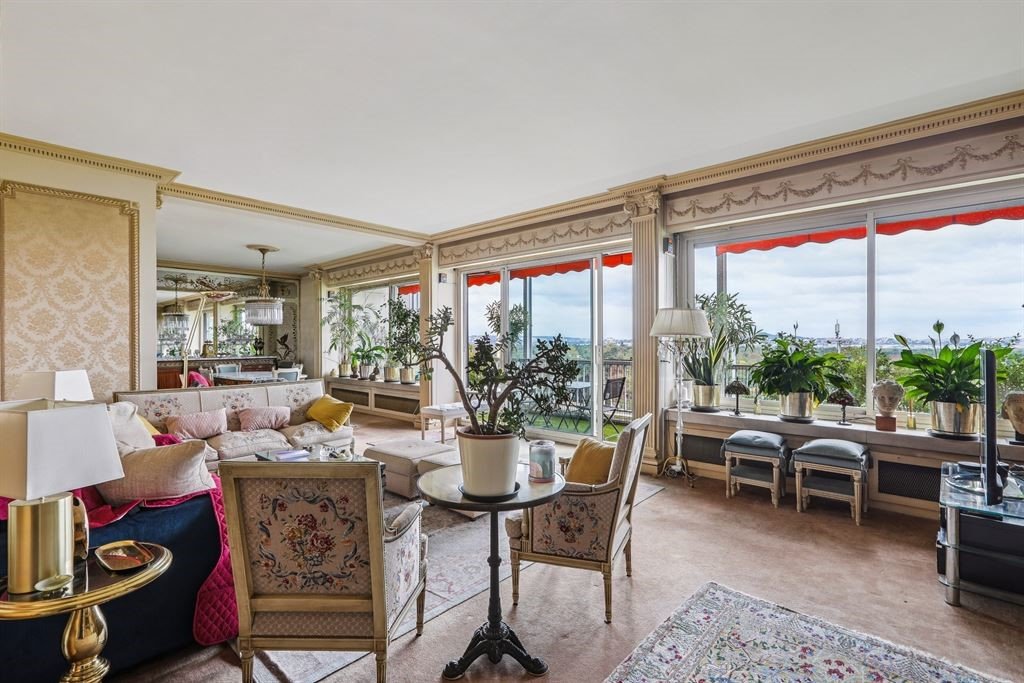 Apartment in Bois de Boulogne, Paris 16e Arrondissement, Paris 5 - 18528076