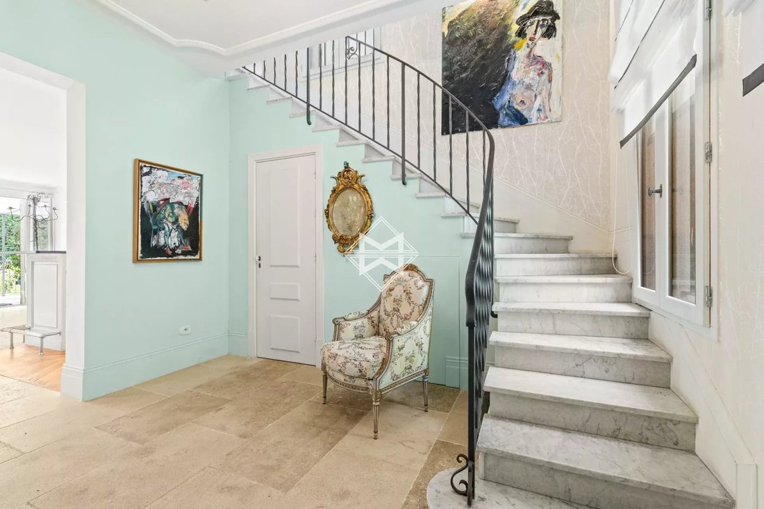 House in Cannes, Provence-Alpes-Côte d'Azur, France 4 - 18526446