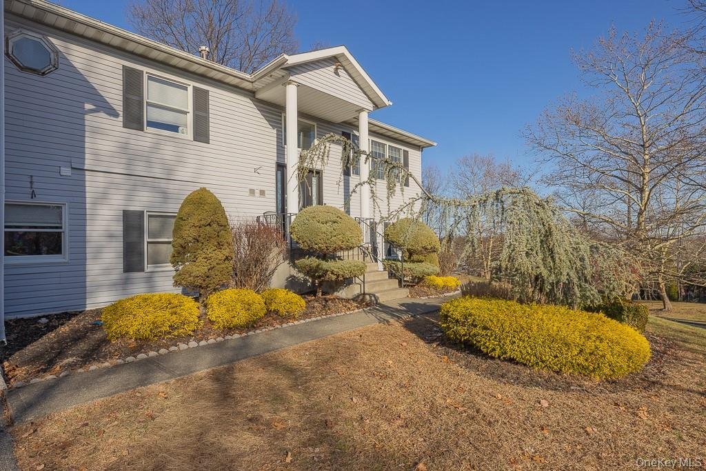 House in Airmont, New York, United States 2 - 18527886