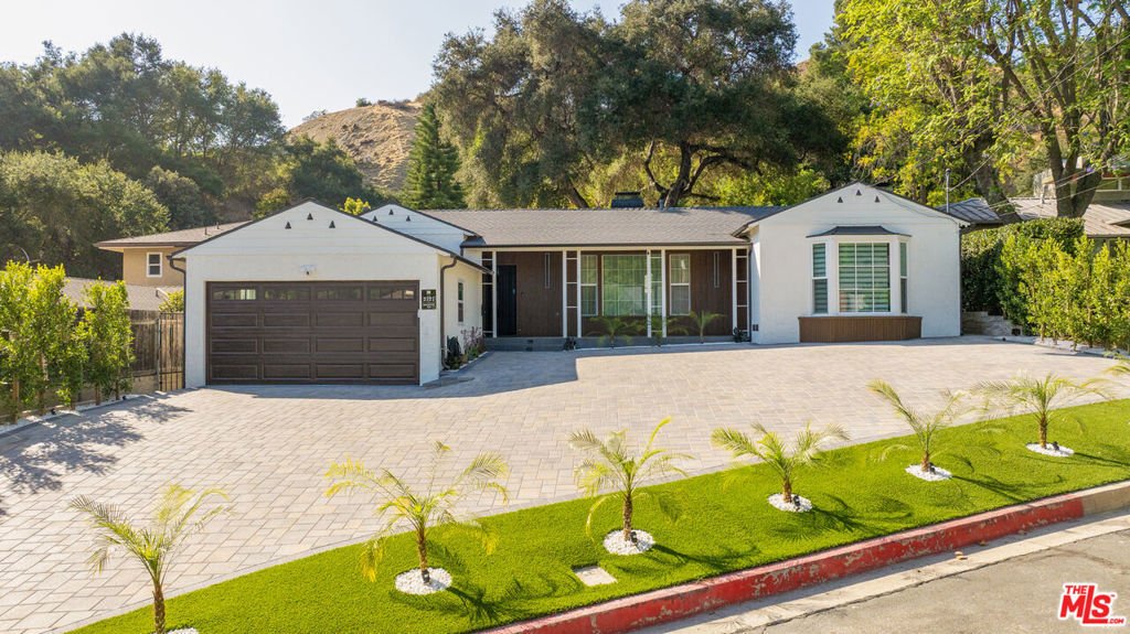 House in Glendale, California, United States 2 - 18528570