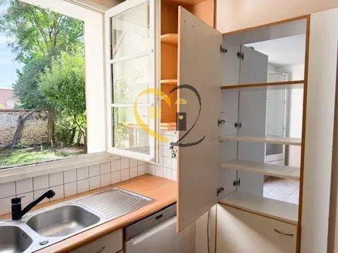 House in Fontenay-le-Fleury, Ile-de-France, France 5 - 18526535