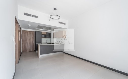 Apartment in Business Bay, Dubai, United Arab Emirates 1