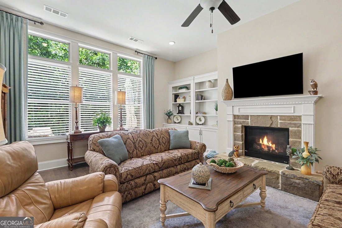 Peachtree City, Georgia, United States 3 - 18528830
