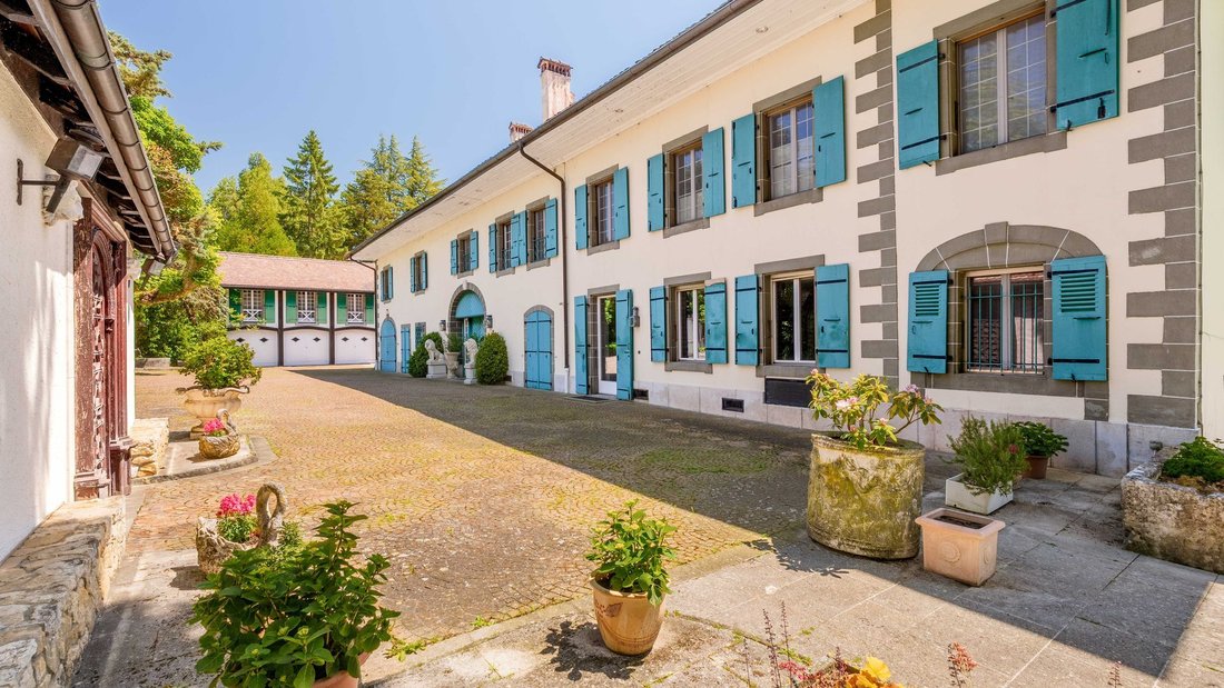 House in Tolochenaz, Vaud, Switzerland 5 - 18527583
