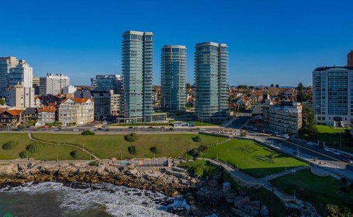 Condo in Mar del Plata, Buenos Aires Province, Argentina 1