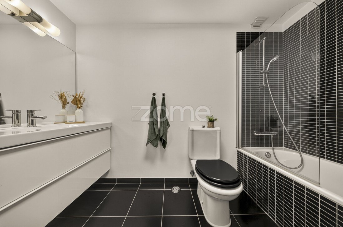 Apartment in Belas, Lisbon, Portugal 5 - 18529613