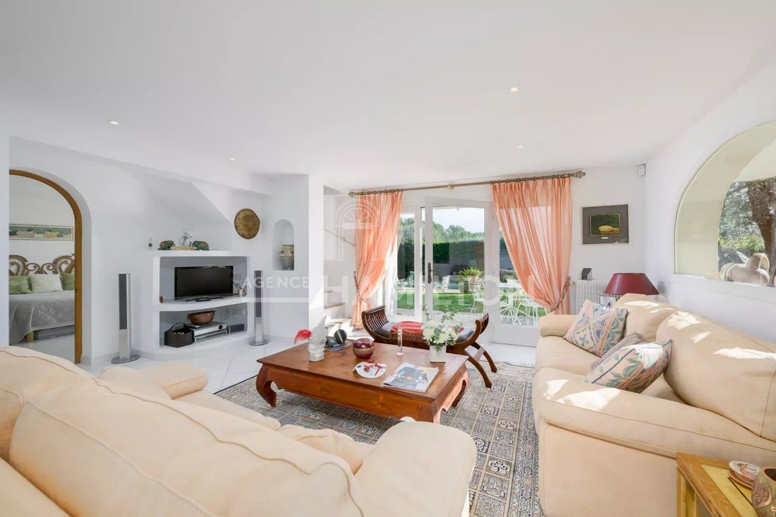 House in Opio, Provence-Alpes-Côte d'Azur, France 4 - 18526310