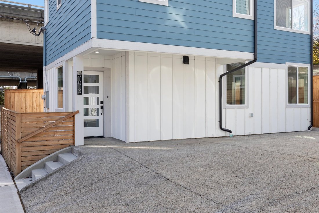 Condo in Seattle, Washington, United States 1 - 18530251
