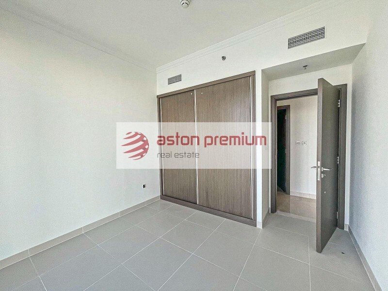 Apartment in Dubai Harbour, Dubai, United Arab Emirates 5 - 18526463