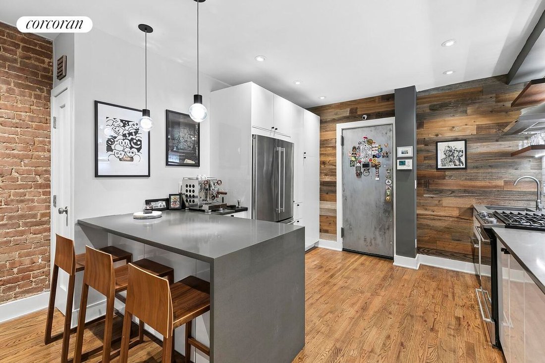 Co Op in New York, New York, United States 4 - 18147235