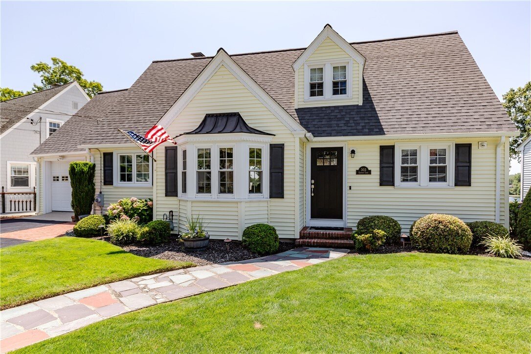 House in Warwick, Rhode Island, United States 2 - 18528477