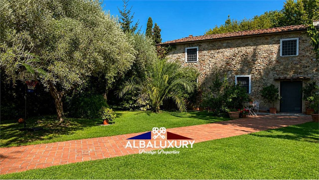 Villa in Pietrasanta, Tuscany, Italy 1 - 18528824
