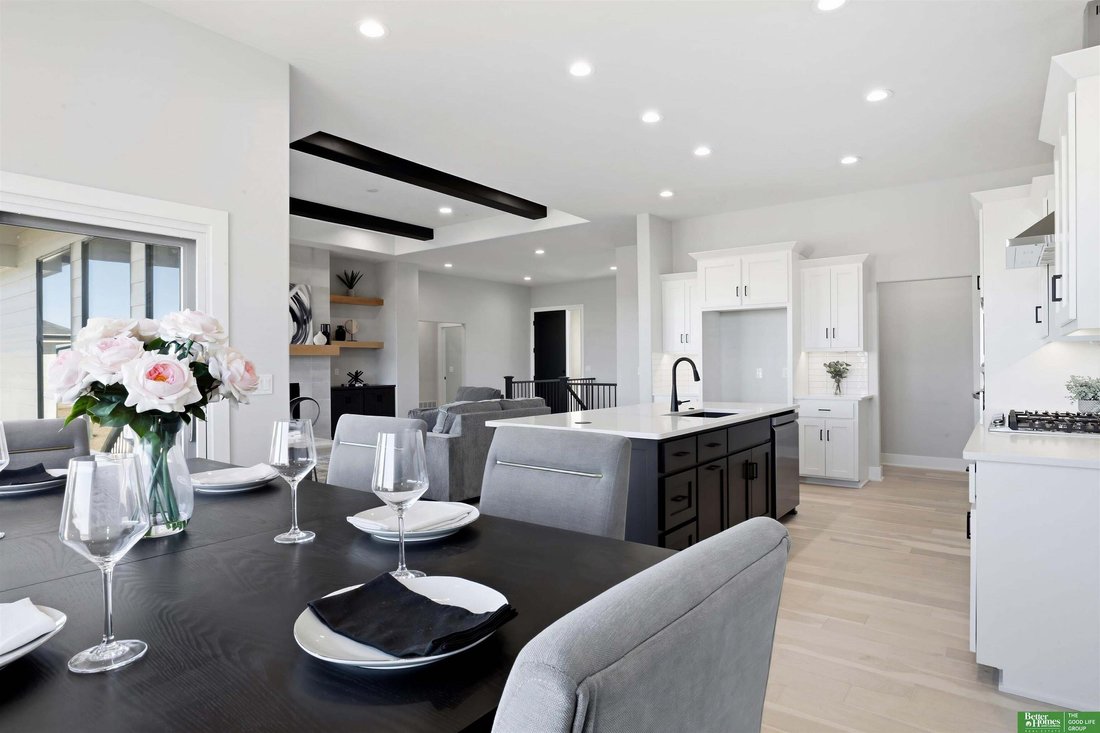 House in Omaha, Nebraska, United States 5 - 18526924