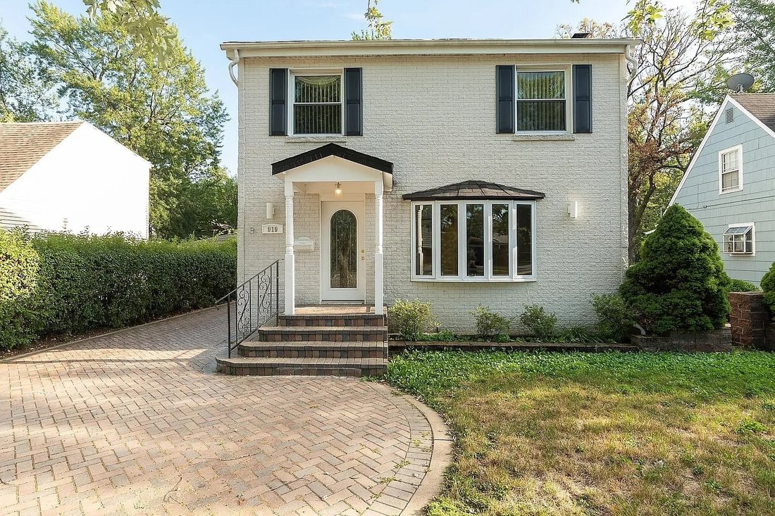 House in Riverwoods, Illinois, United States 1 - 18528935