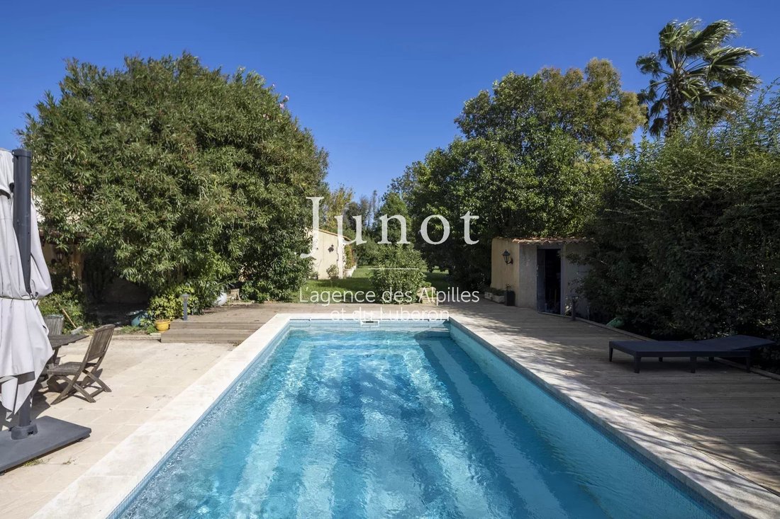 House in Barbentane, Provence-Alpes-Côte d'Azur, France 1 - 14647899