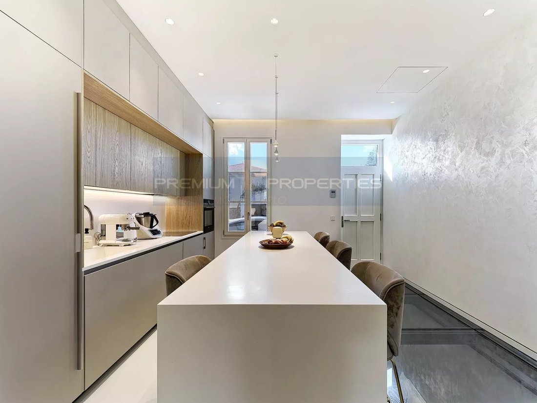 Townhouse in Saint-Jean-Cap-Ferrat, Provence-Alpes-Côte d'Azur, France 5 - 17136262