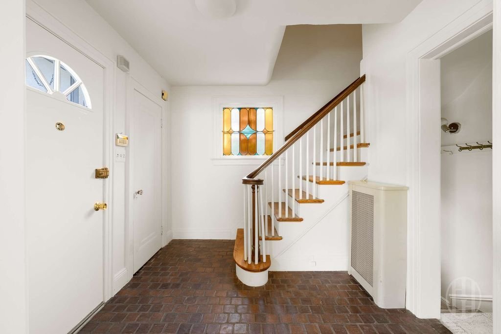 House in New York, New York, United States 3 - 18530166