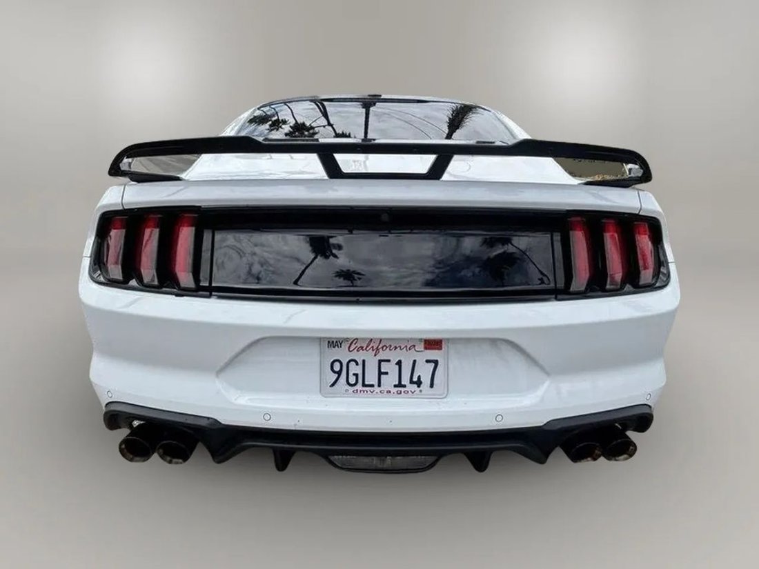 Coupe in Riverside, CA, United States 5 - 18527133