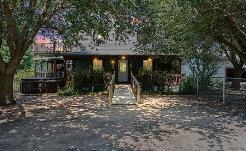 House in Kerens, Texas, United States 1