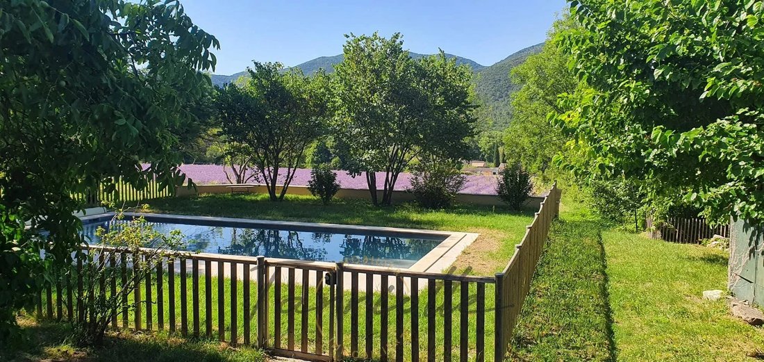 Farm Ranch in Le Poet-Laval, Auvergne-Rhône-Alpes, France 4 - 18526316