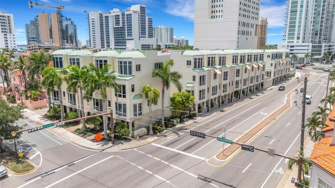 Townhouse in Sarasota, Florida, United States 2 - 18528303