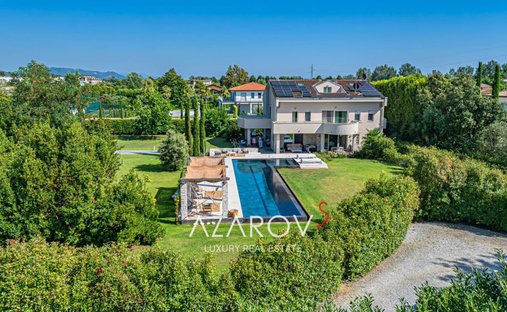 Villa in Center, Forte dei Marmi, Tuscany 1