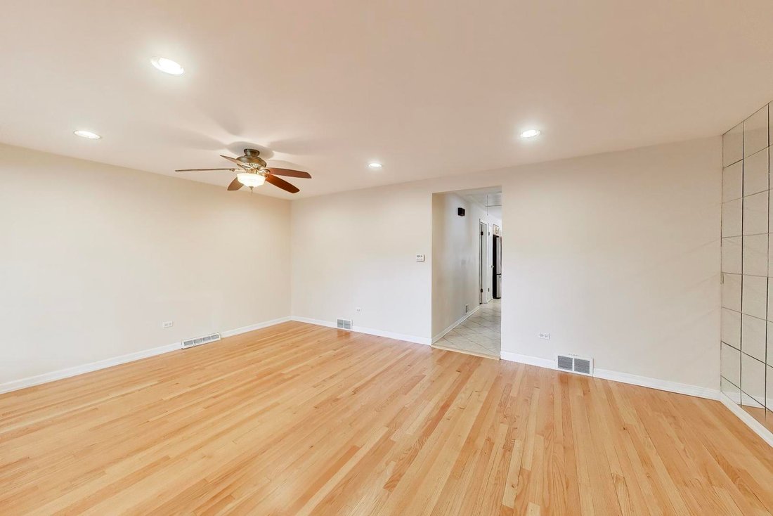 House in Chicago, Illinois, United States 5 - 18529015