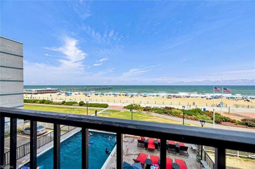 Condo in Virginia Beach, Virginia, United States 5 - 18528014