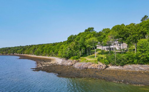 House in Stockton Springs, Maine, United States 1