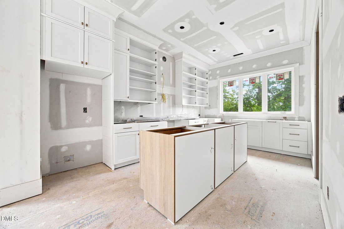 Townhouse in Raleigh, North Carolina, United States 5 - 18127989